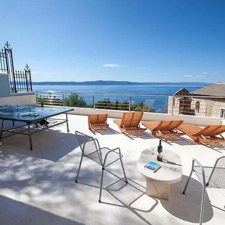 Fenix 8+4 * Podgora (Split-Dalmatia)